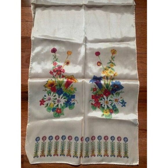 Vintage Women All Acetate Twill Flower Scarf Hand Painted Made in Japan - Picture 10 of 11